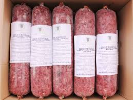 Ontdek de Voordelen van Rauw Vlees Hondenvoer voor je Trouwe Viervoeter